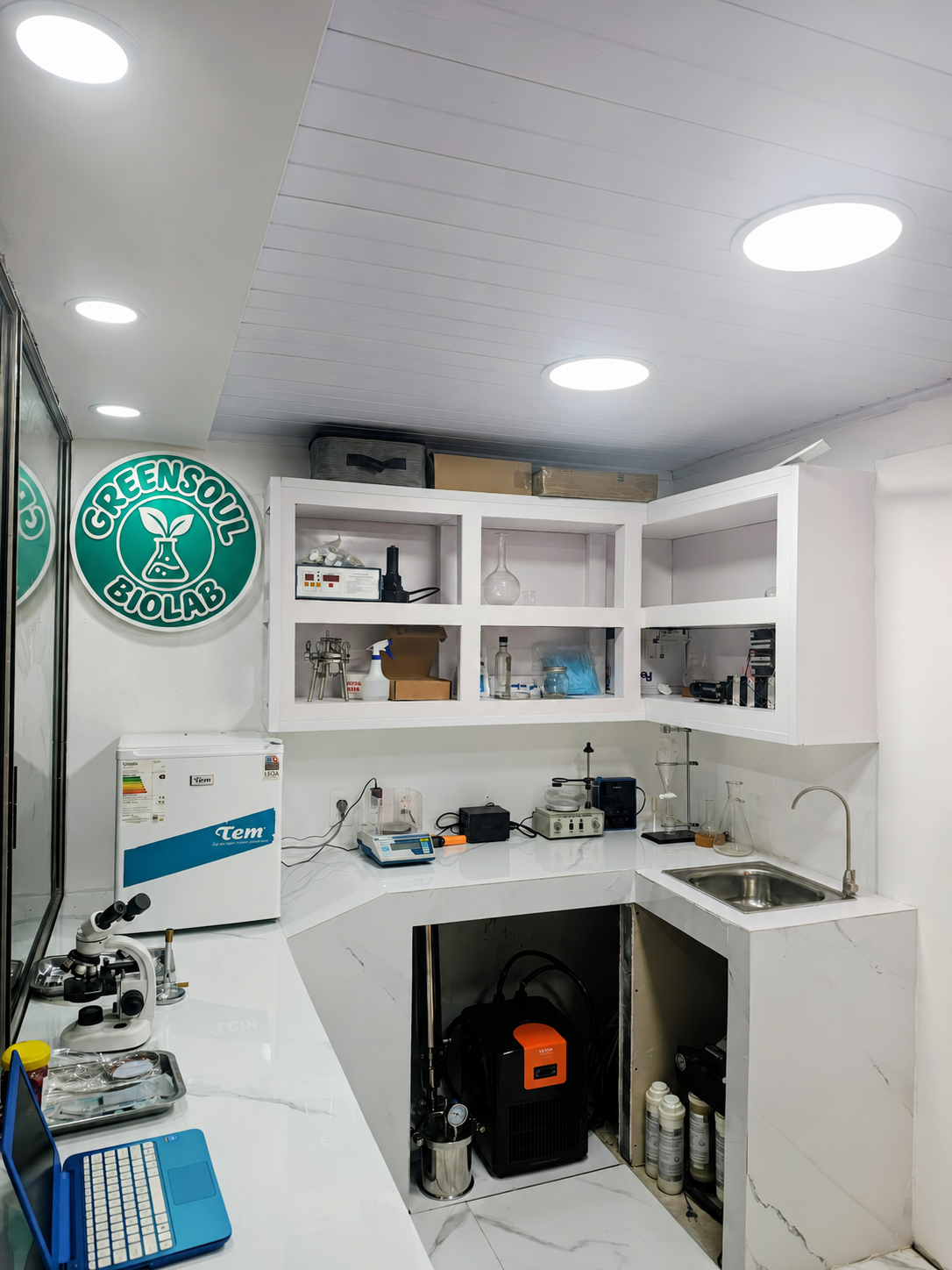 Laboratorio real de GreenSoul BioLab en Canelones, Uruguay